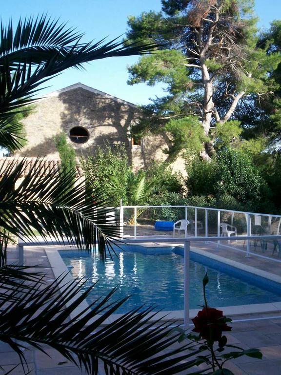 Domaine De La Pinsonniere Villa La Liviniere Buitenkant foto